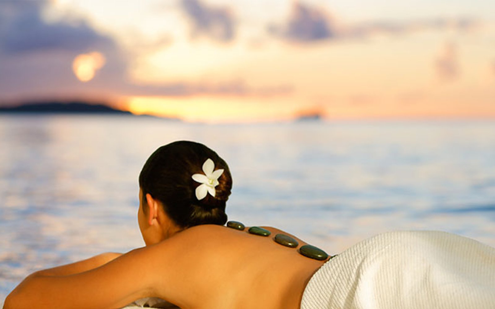 тайский массаж на пляже